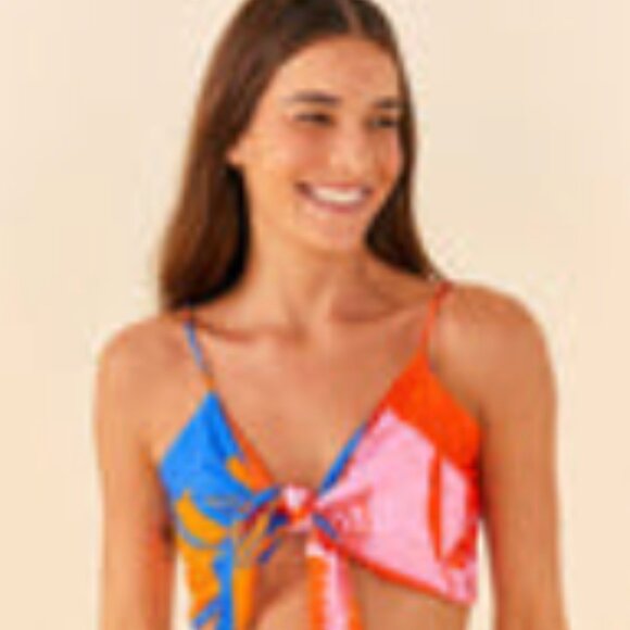 NWT Farm Rio Mixed Rainbow Toucans Crop Top Size Medium - Picture 1 of 4